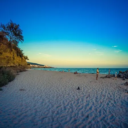 Premier Fort Beach Luxury