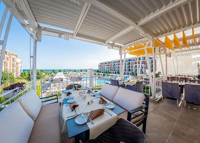 Premier Luxury Apartament *