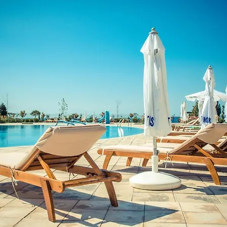 Premier Fort Beach Luxury Апартаменты