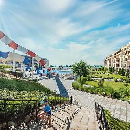 Premier Fort Beach Luxury *