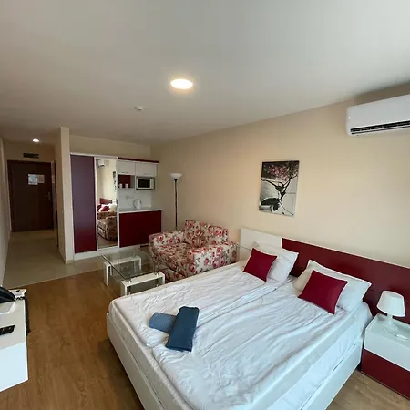 Premier Luxury سفيتي فلاس