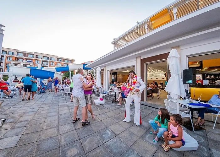 Premier Fort Beach Luxury *